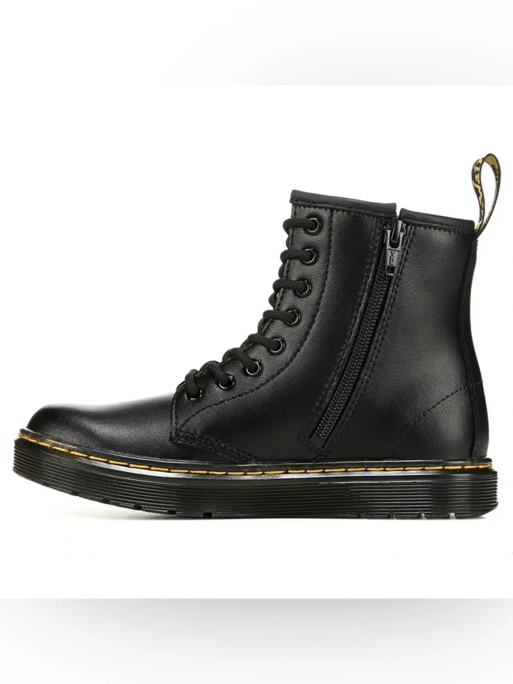 Dr. Martens nwt lace